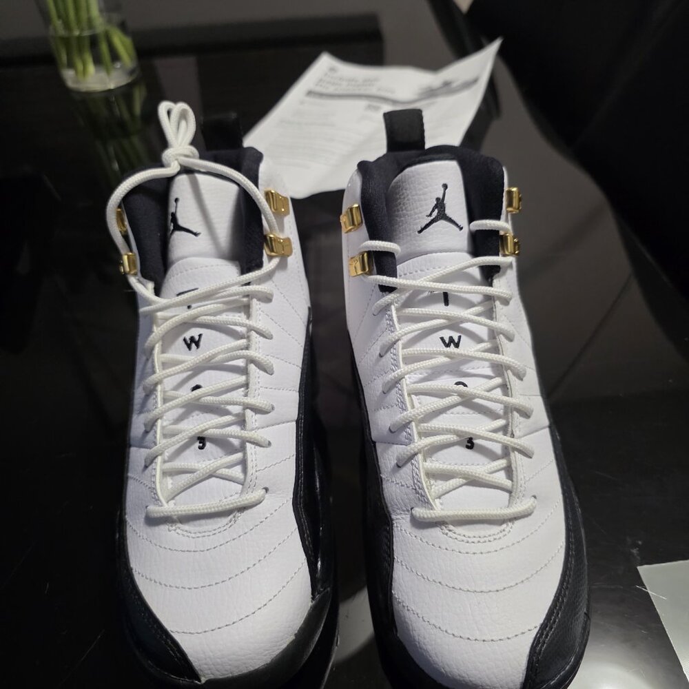 COPY - JORDAN 12 RETRO GS TAXI -- 6Y